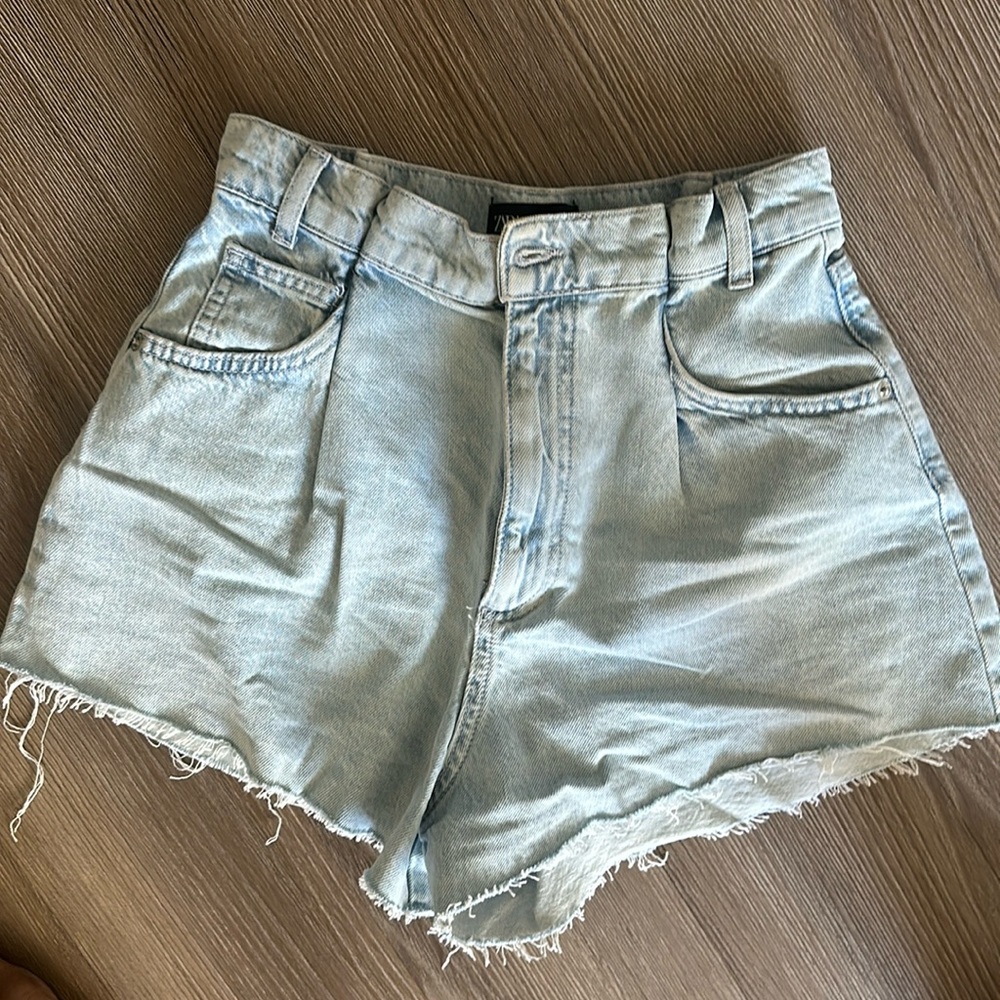Light wash denim shorts